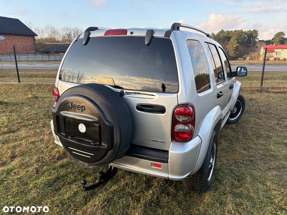 Jeep Cherokee 2.8 CRD Limited - 11