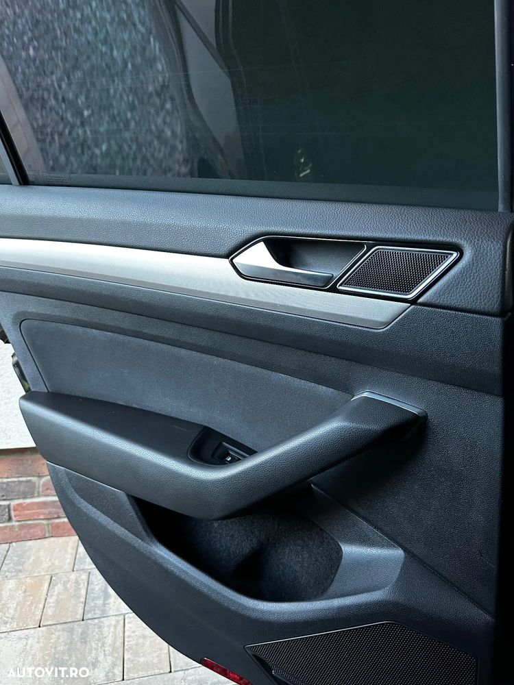 Volkswagen Passat 2.0 TDI DSG R Executive - 21