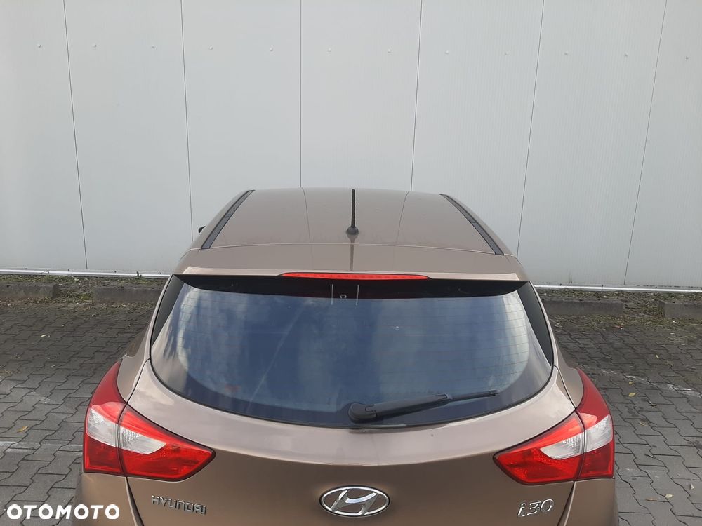 Hyundai i30 1.4 Premium - 10