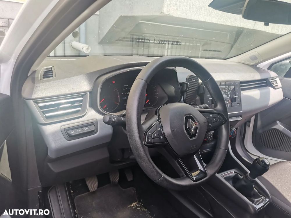 Renault Clio - 6