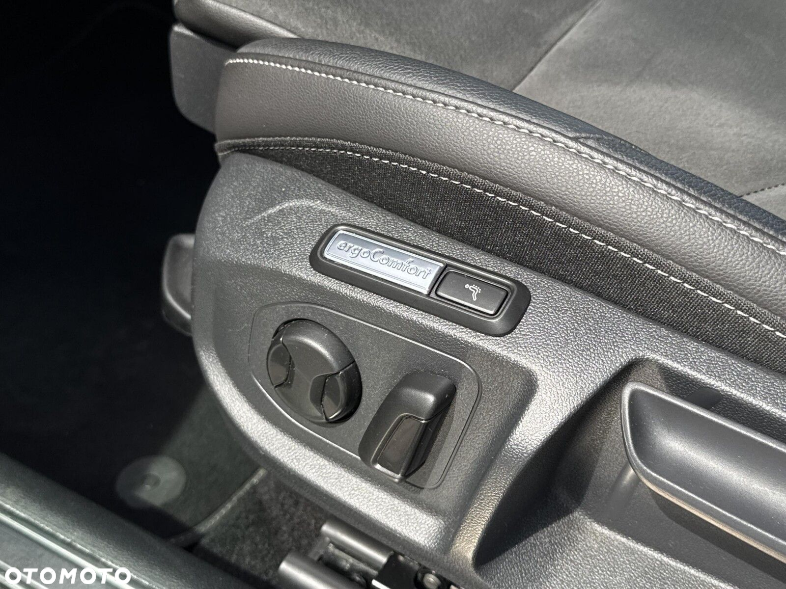 Volkswagen Arteon 2.0 TSI R-Line DSG - 11