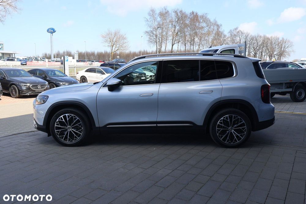 Mercedes-Benz GLB - 4