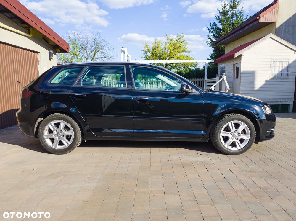 Audi A3 Sportback 1.6 Ambition - 6