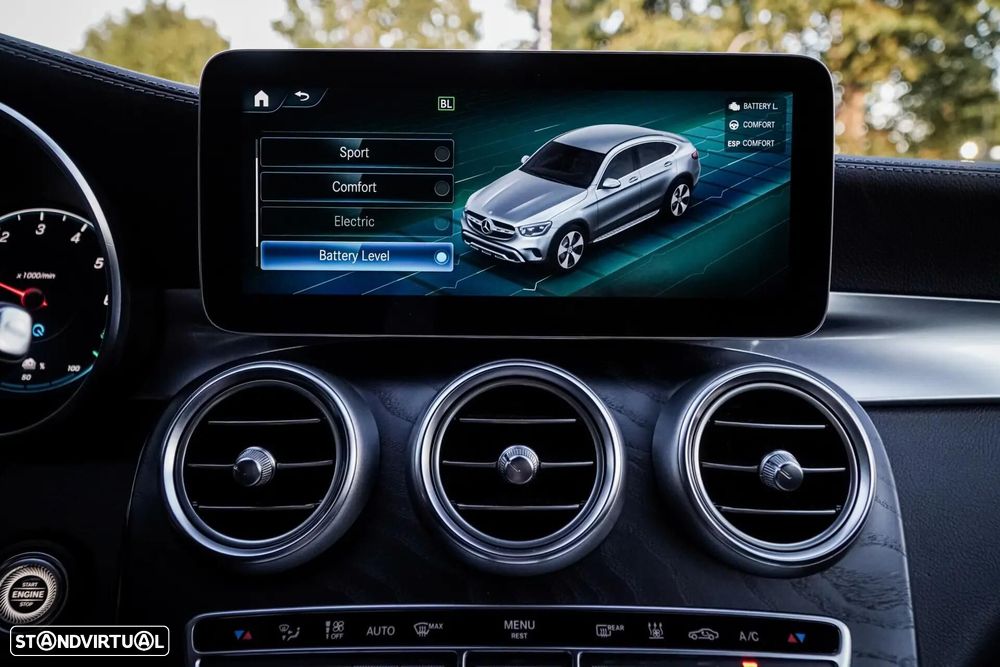 Mercedes-Benz GLC 300 de Coupe 4Matic 9G-TRONIC AMG Line - 49