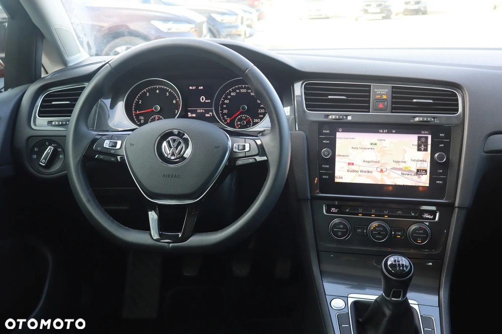 Volkswagen Golf VII 1.4 TSI BMT Highline - 11