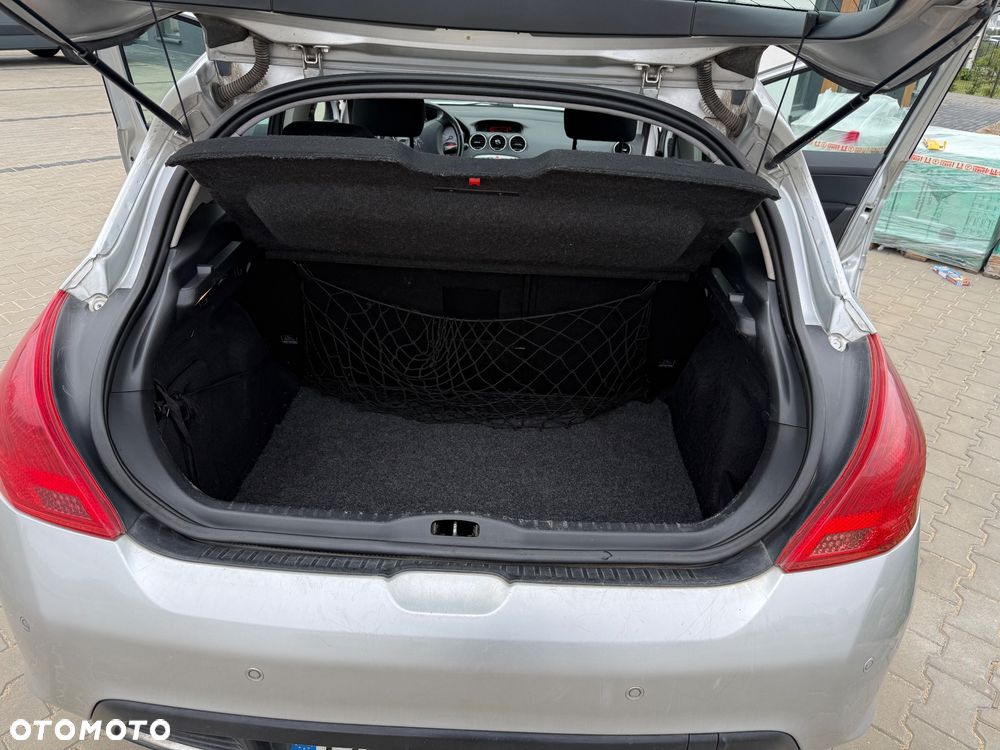 Peugeot 308 - 10