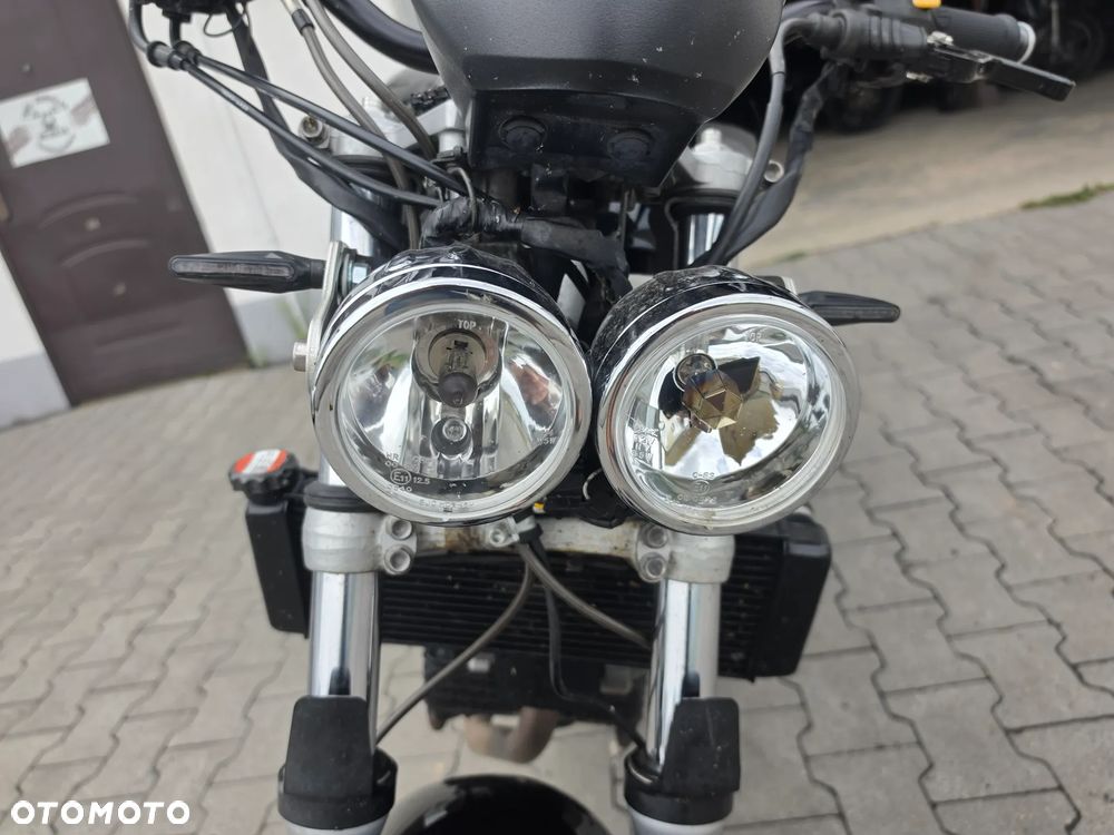 Suzuki SV - 27