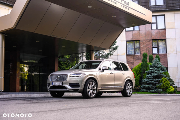 Volvo XC 90 T8 AWD Plug-In Hybrid Excellence