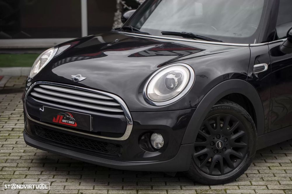 MINI 3 Portas Cooper D Auto - 4