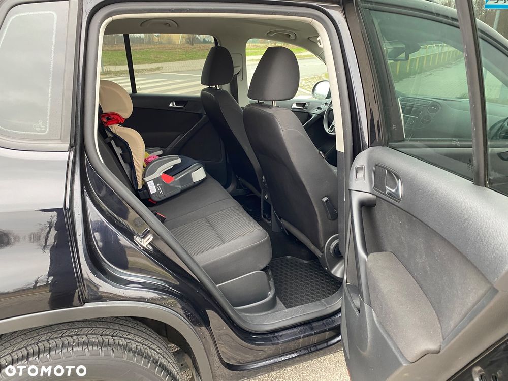 Volkswagen Tiguan 2.0 TDI Perfectline - 22