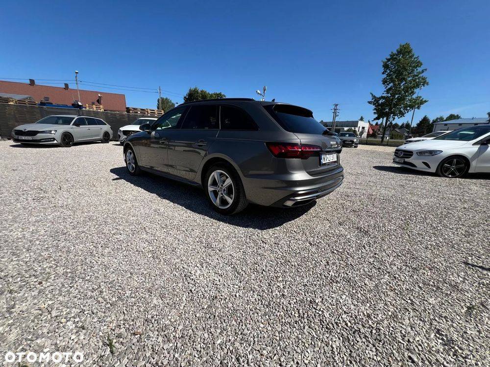 Audi A4 Avant 2.0 TDI S tronic - 37