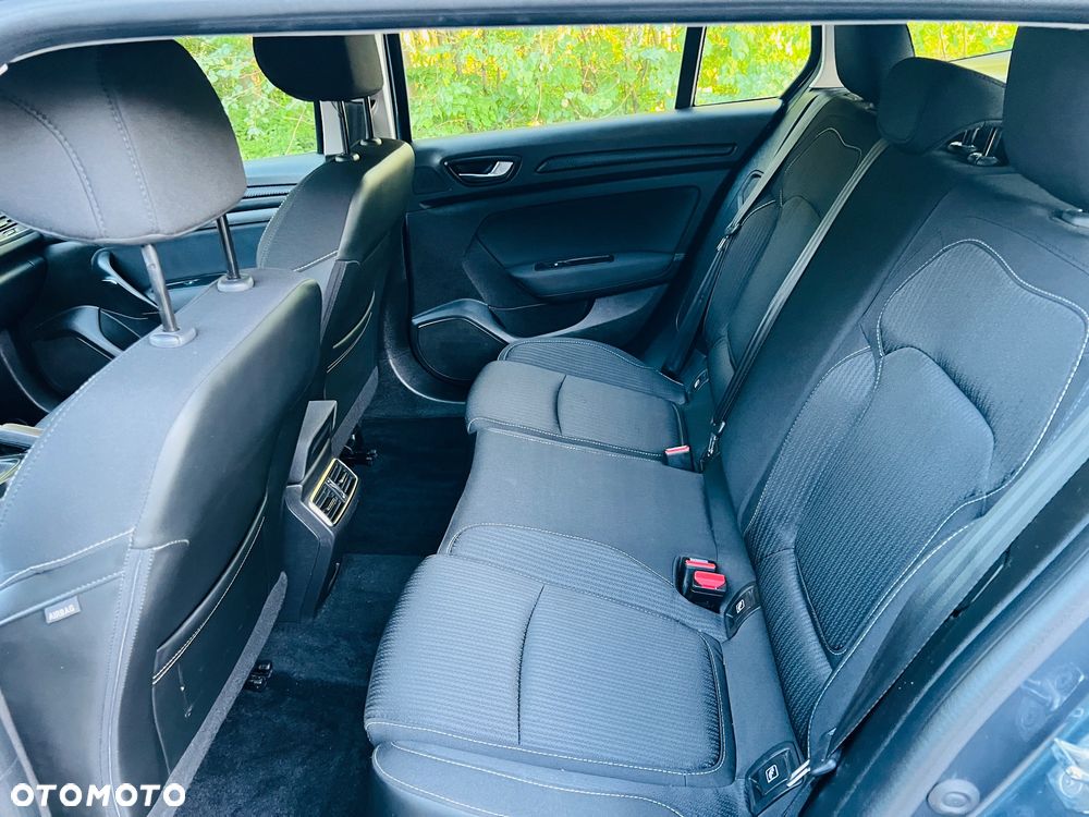 Renault Megane 1.5 Blue dCi Business - 15