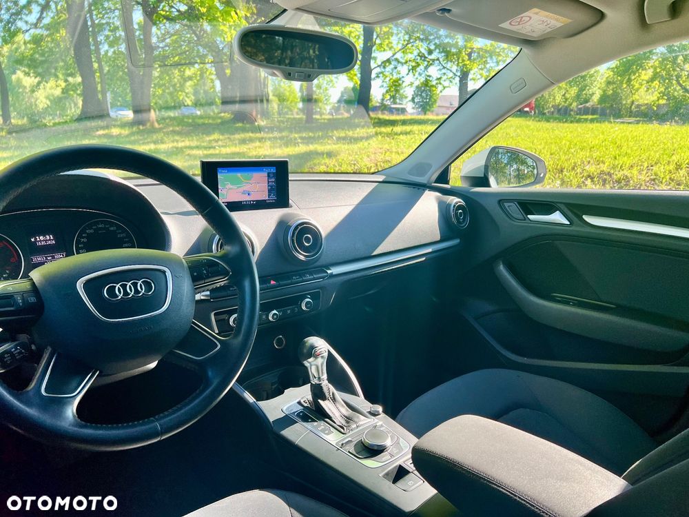 Audi A3 Sportback 1.6 TDI S tronic - 15