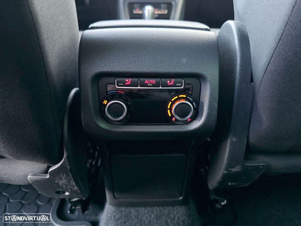 SEAT Alhambra 2.0 TDI Xcellence DSG - 16