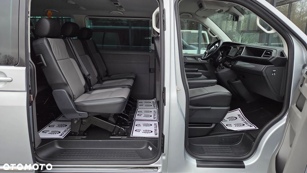 Volkswagen Caravelle 2.0 TDI L2 Highline 4Motion DSG - 16