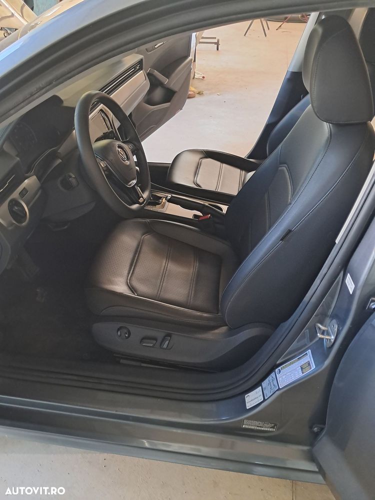 Volkswagen Passat - 8