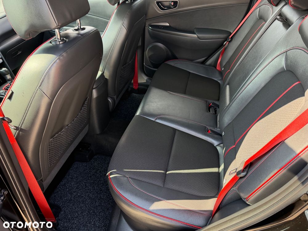 Hyundai Kona 1.6 T-GDI DCT Premium - 16