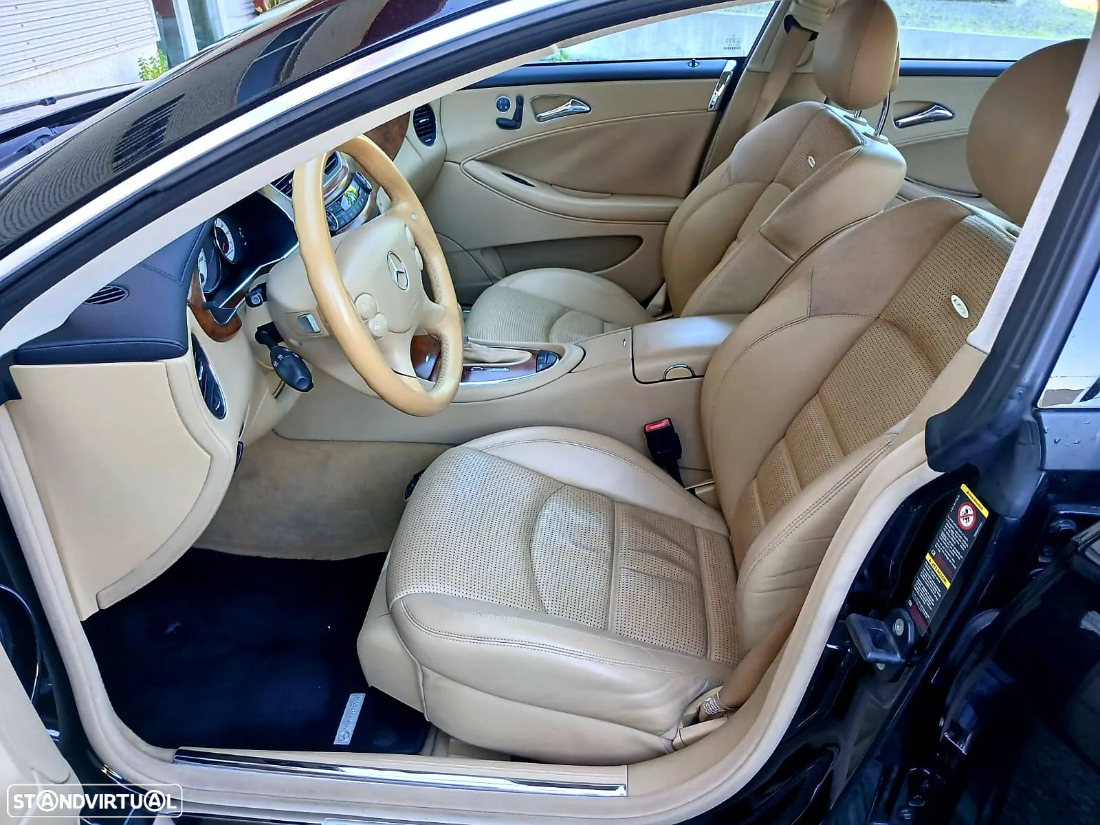 Mercedes-Benz CLS 55 AMG Auto - 11