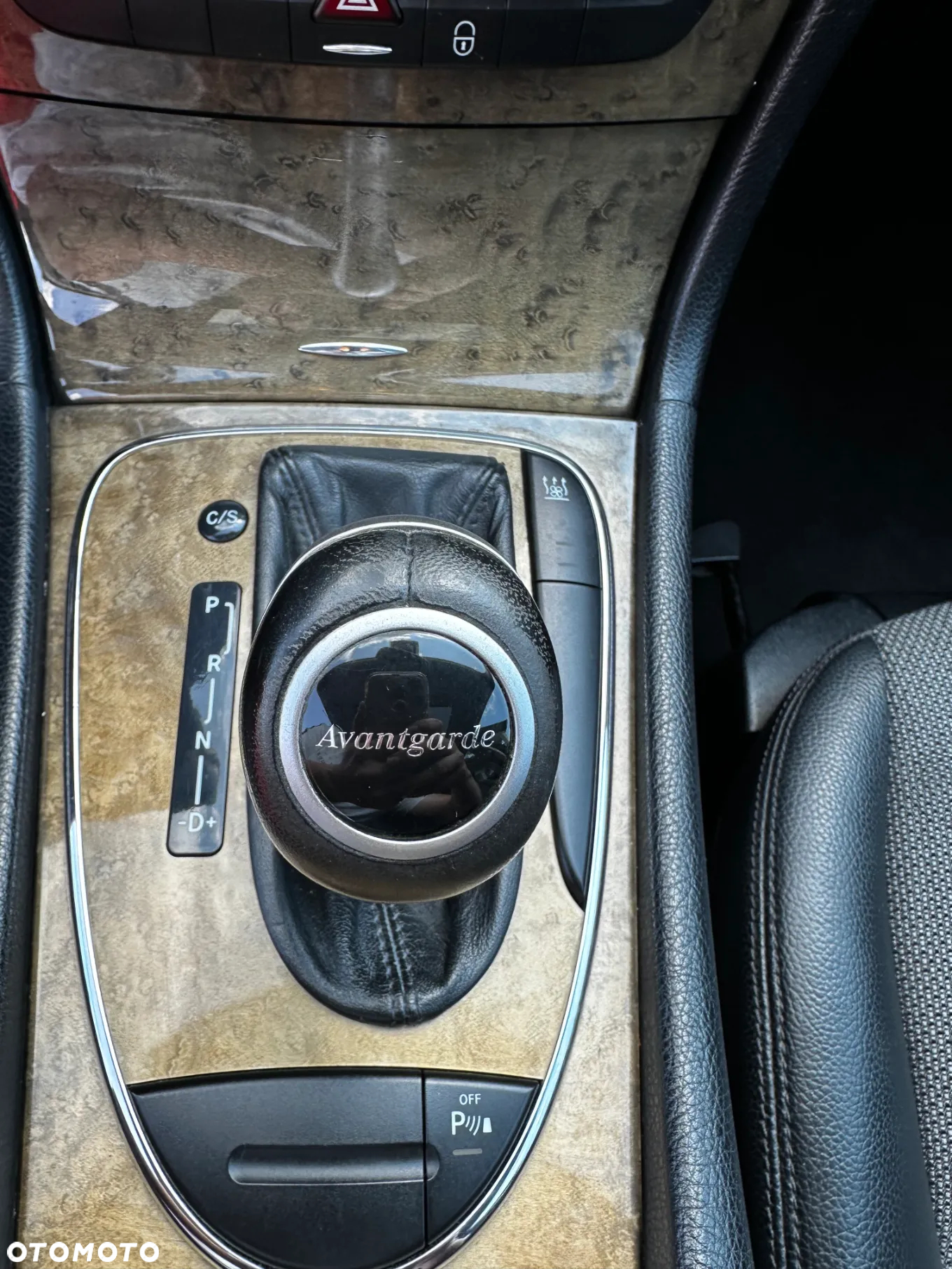 Mercedes-Benz Klasa E - 17