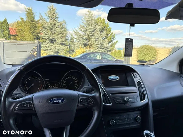 Ford Focus 1.6 SYNC Edition - 8