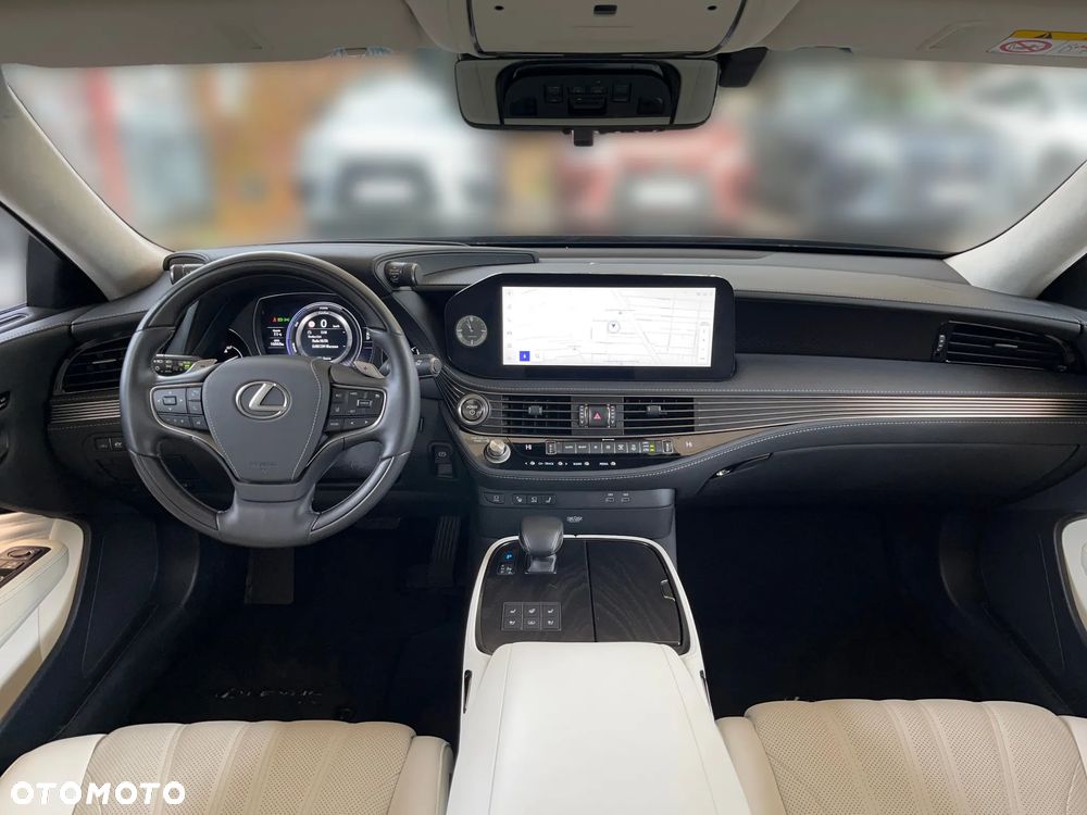 Lexus LS - 8