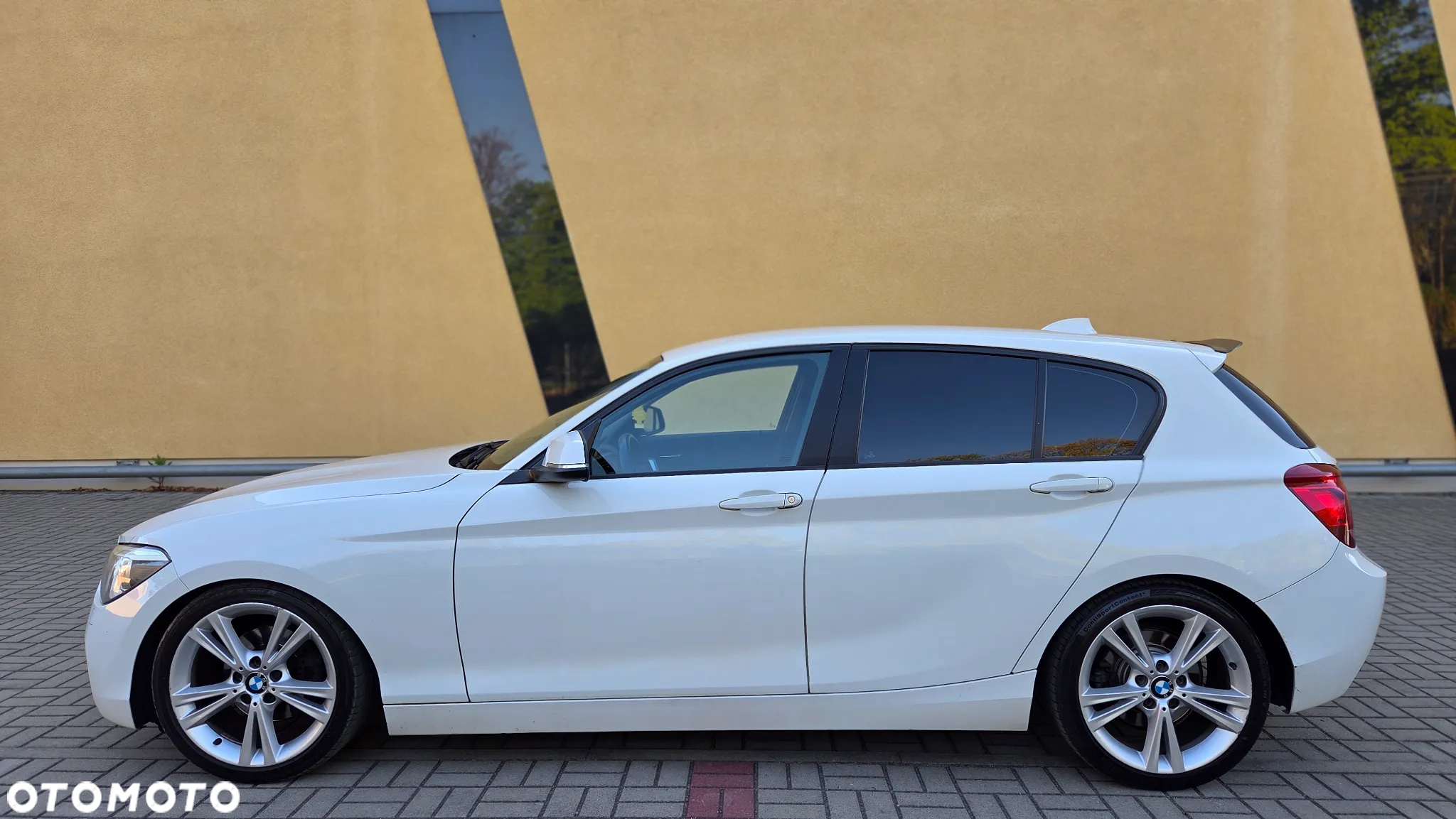 BMW Seria 1 120d Sport-Aut - 8