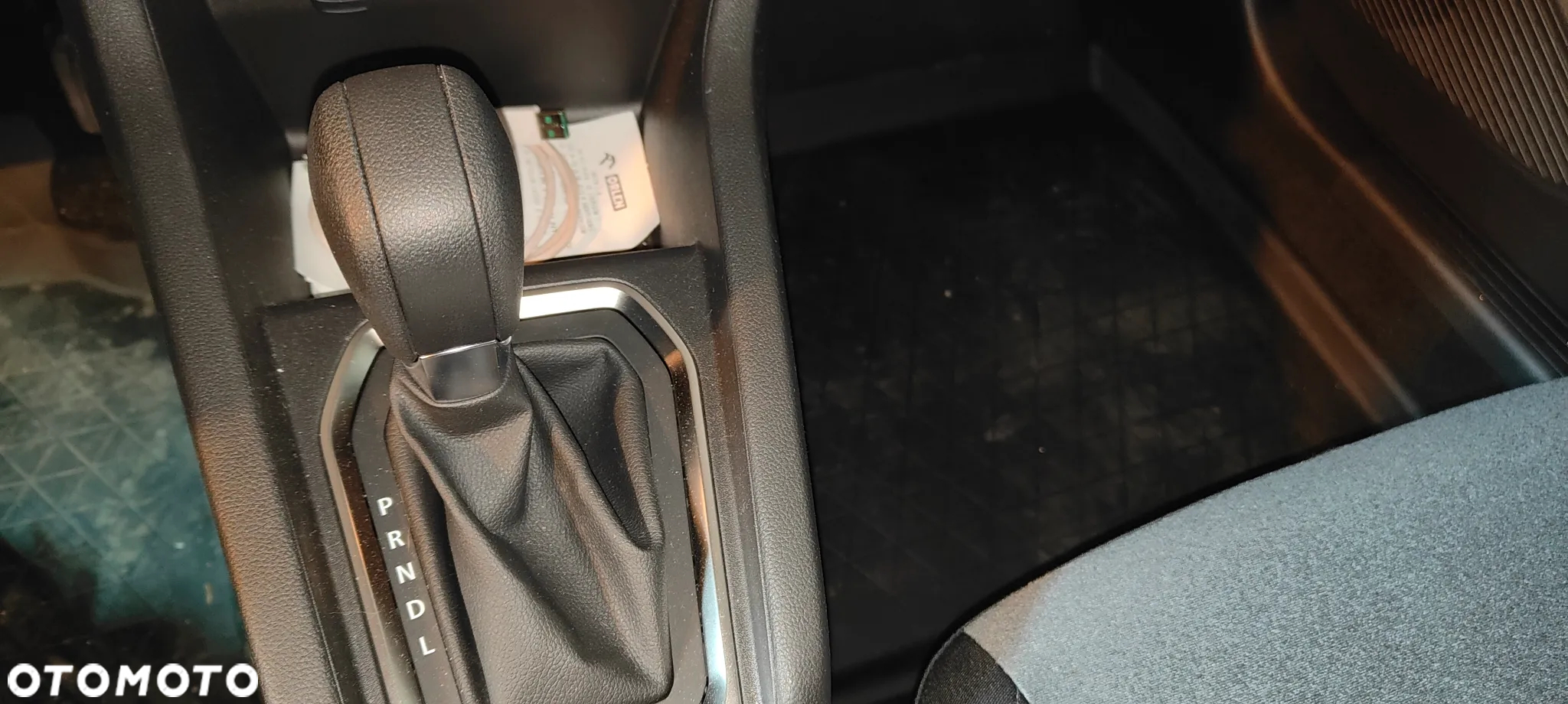 Renault Clio 1.0 TCe Evolution X-Tronic - 6