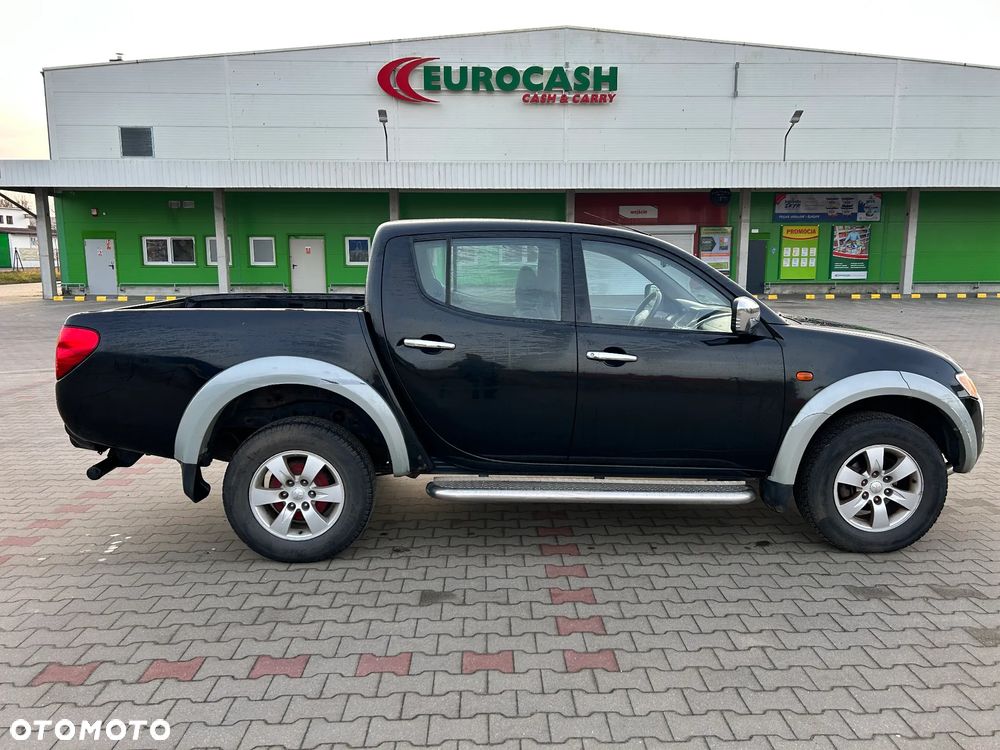Mitsubishi L200 2.5 DID Special Edition Sport - 7