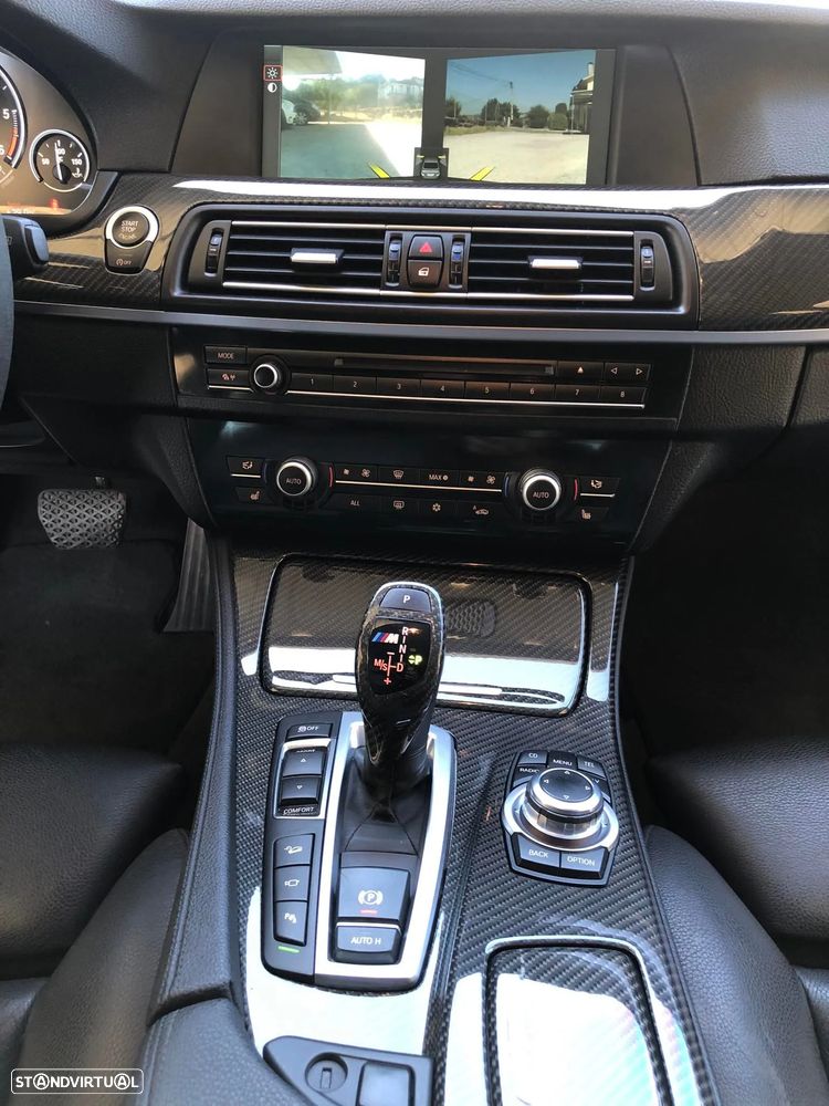 BMW M550d xDrive Auto - 12