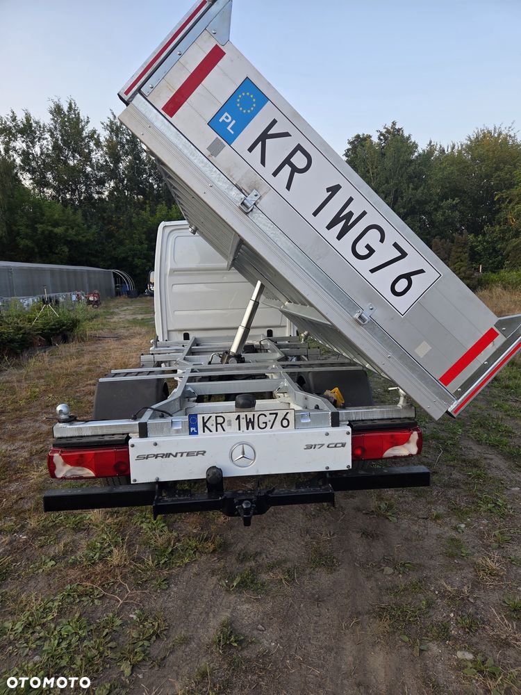 Mercedes-Benz Sprinter - 1