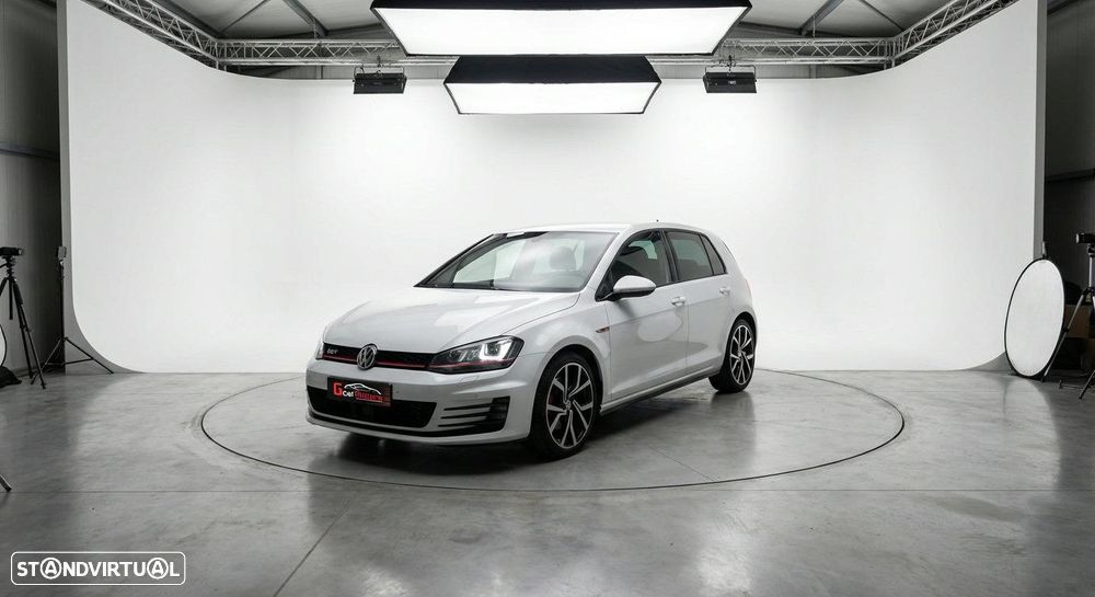 VW Golf GTI BlueMotion DSG - 1