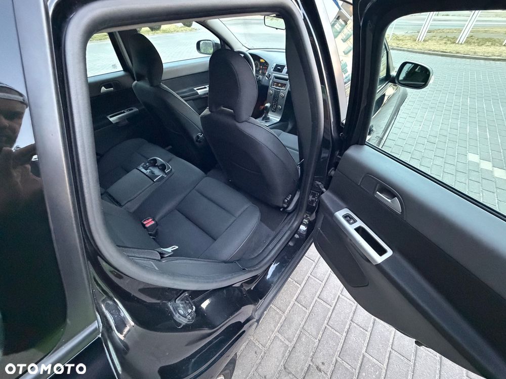 Volvo V50 2.0D Momentum - 10