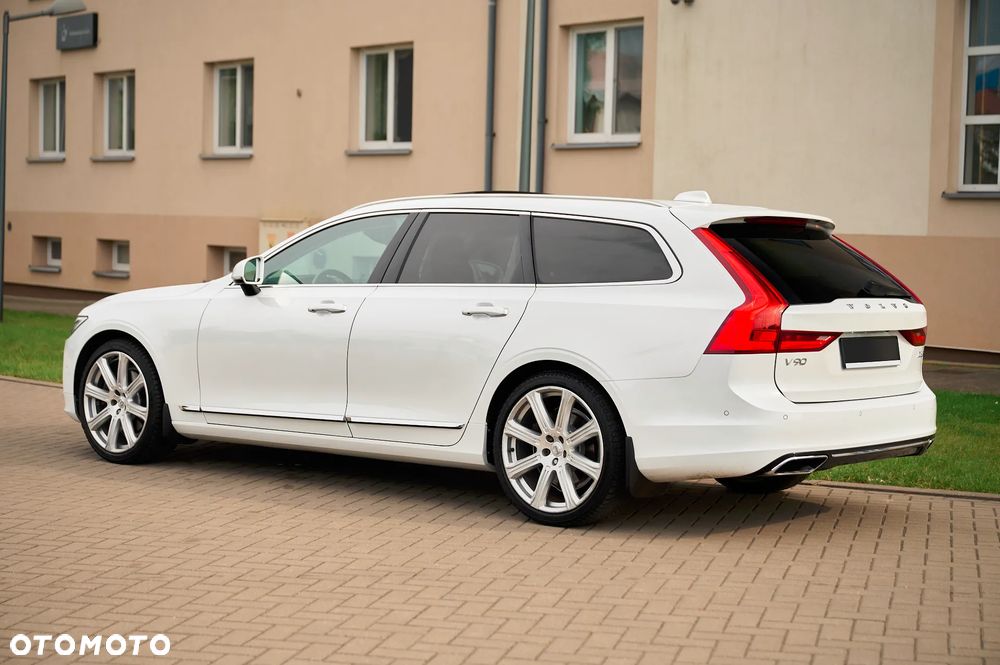 Volvo V90 D5 AWD Geartronic Inscription - 10