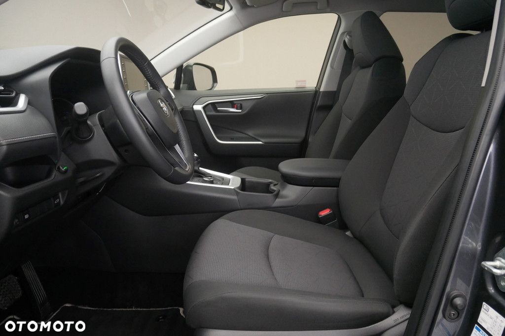 Toyota RAV4 - 12