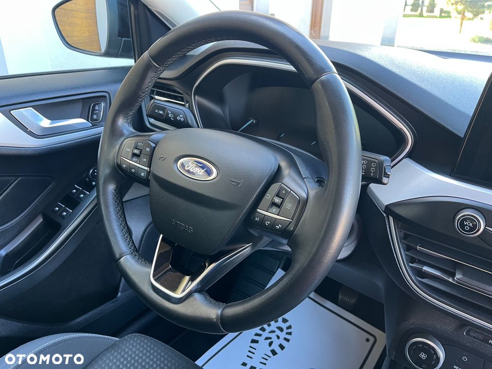 Ford Focus - 24