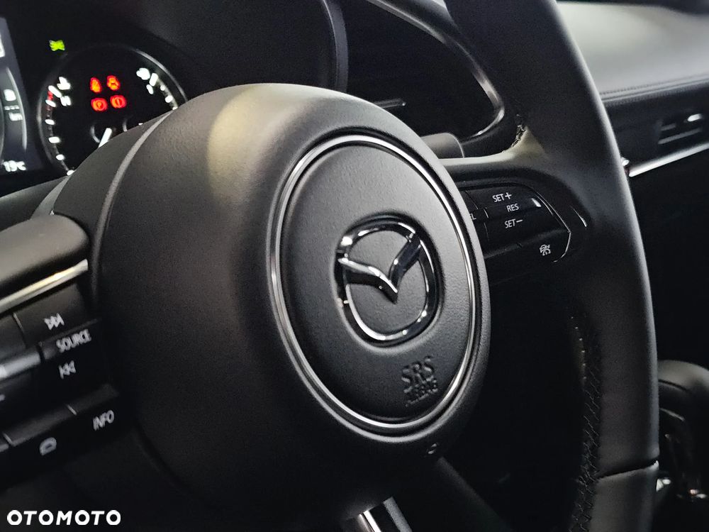 Mazda 3 2.0 mHEV Centre-Line - 11