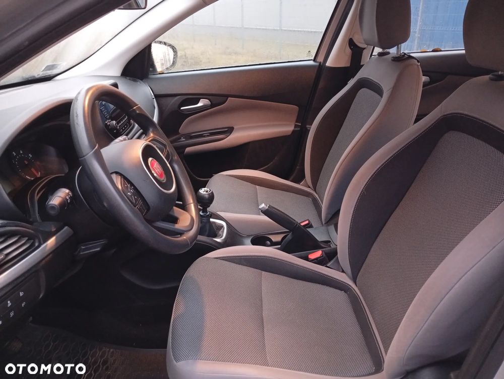 Fiat Tipo 1.4 16v Easy - 10