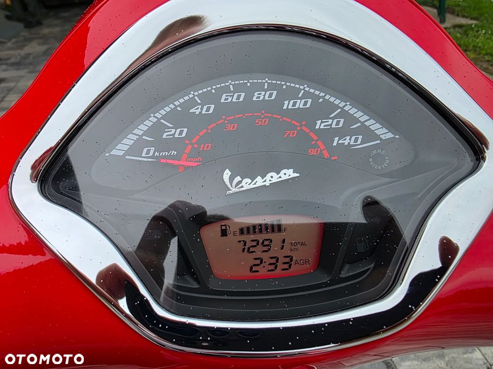 Piaggio Vespa - 20