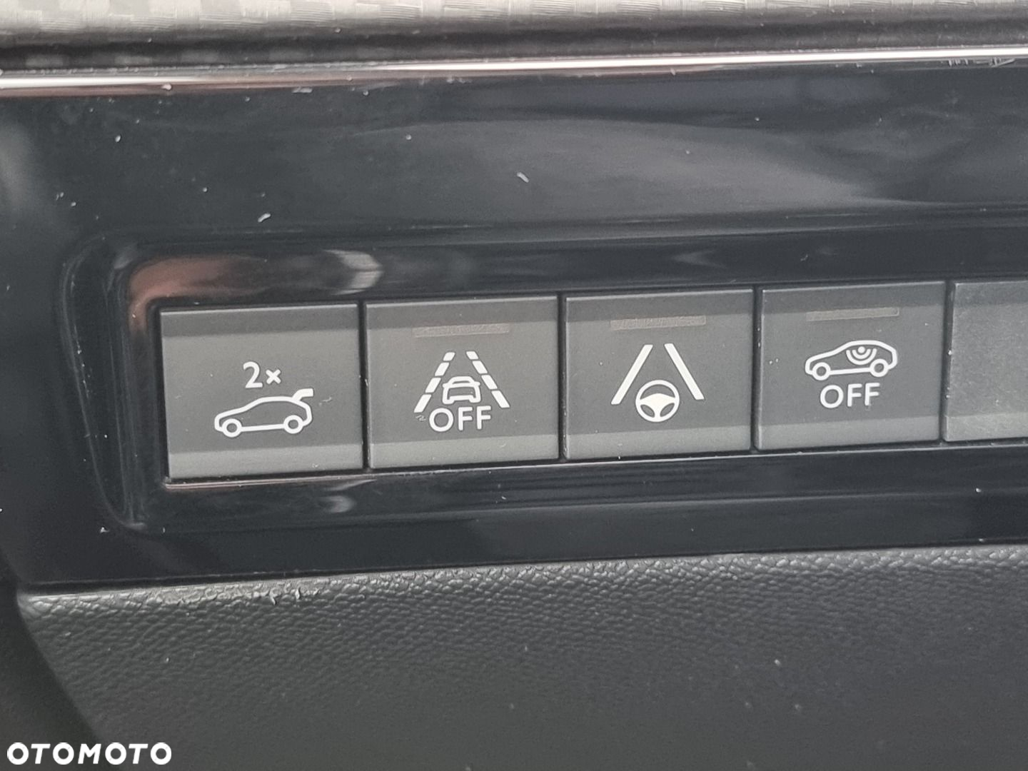 Peugeot 508 2.0 BlueHDi Allure S&S EAT8 - 33