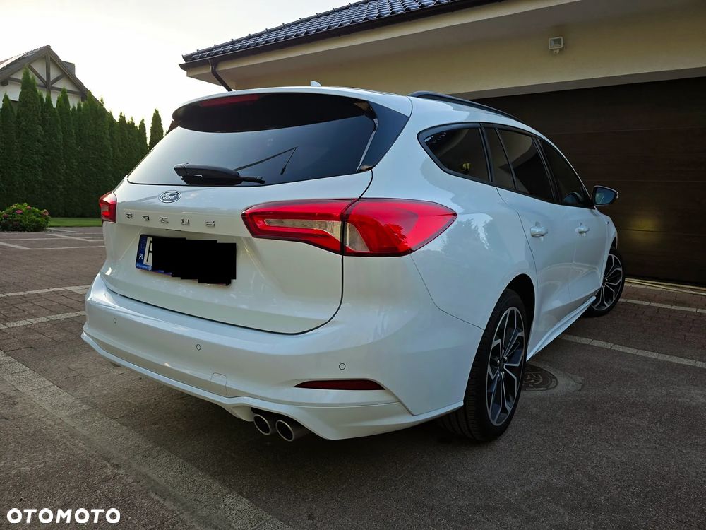 Ford Focus 1.5 EcoBoost ST-Line - 3