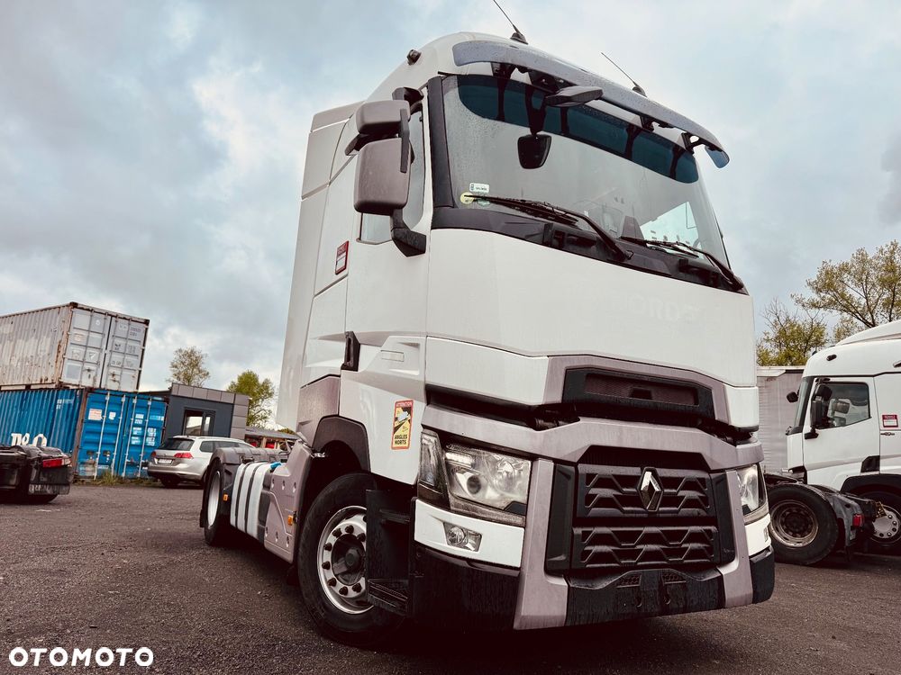 Renault T480 - 4