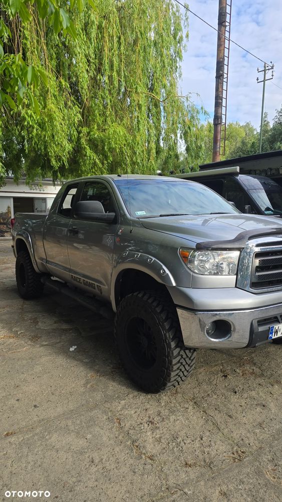 Toyota Tundra 5.7 4x4 Double Cab SR5 - 4