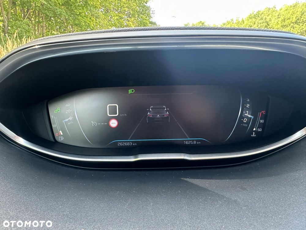 Peugeot 3008 PureTech 130 Stop & Start GPF Allure Business-Paket - 29