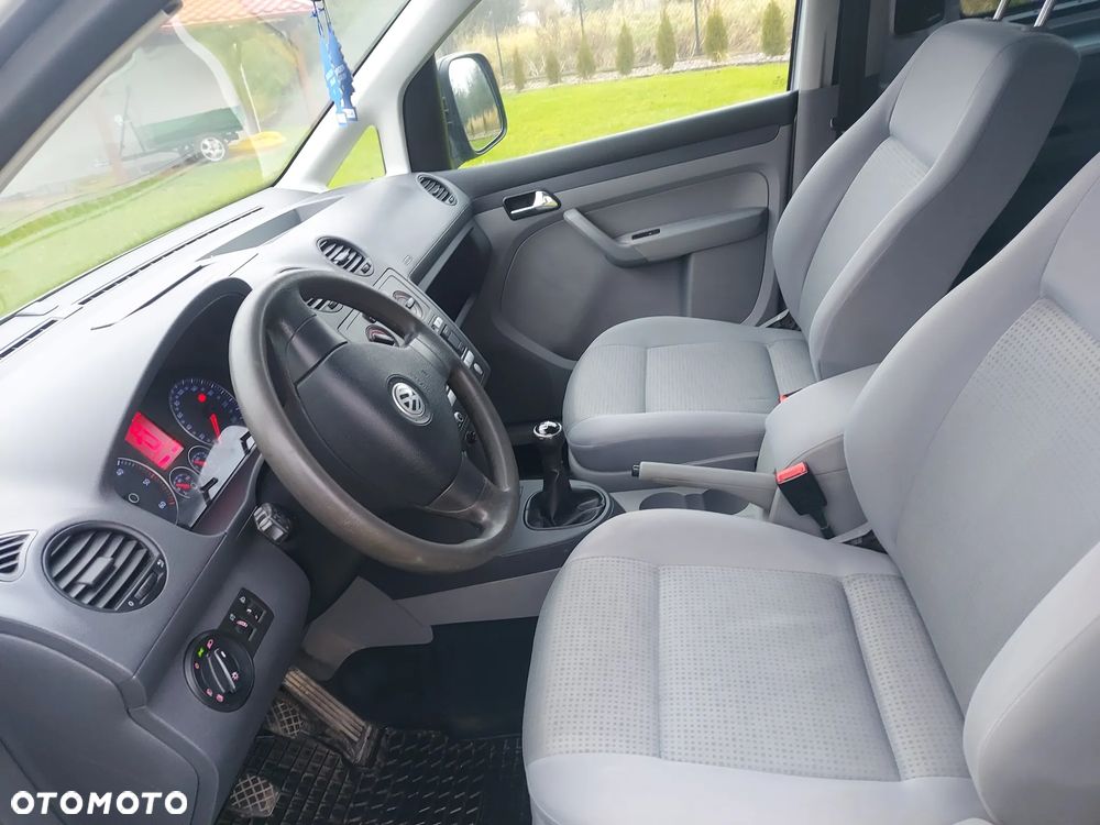 Volkswagen Caddy Life - 22