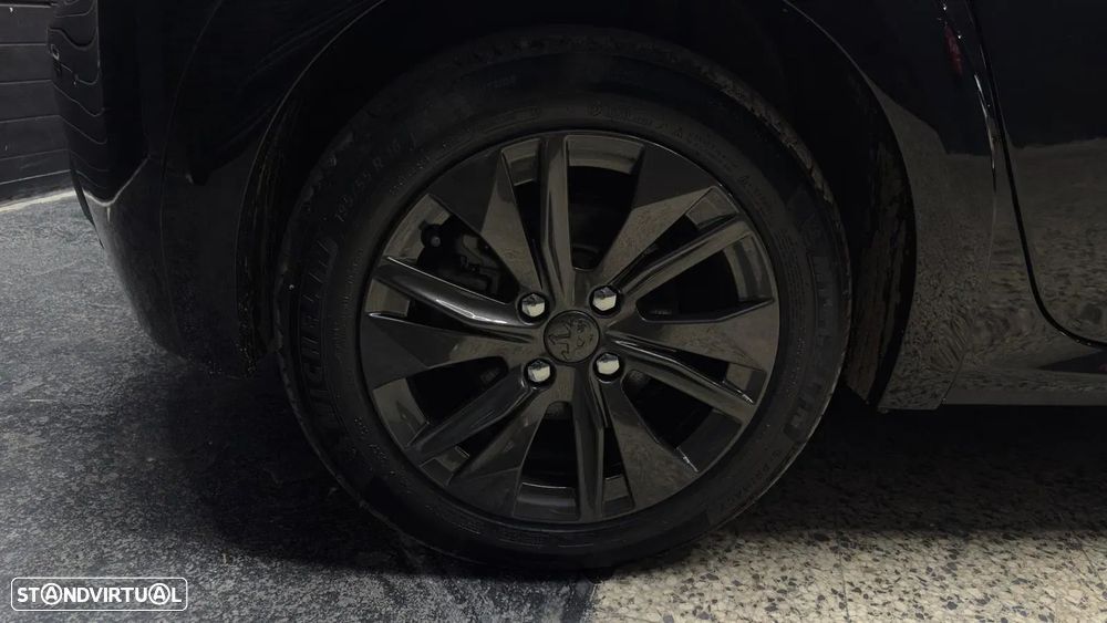Peugeot e-208 Active Pack - 6