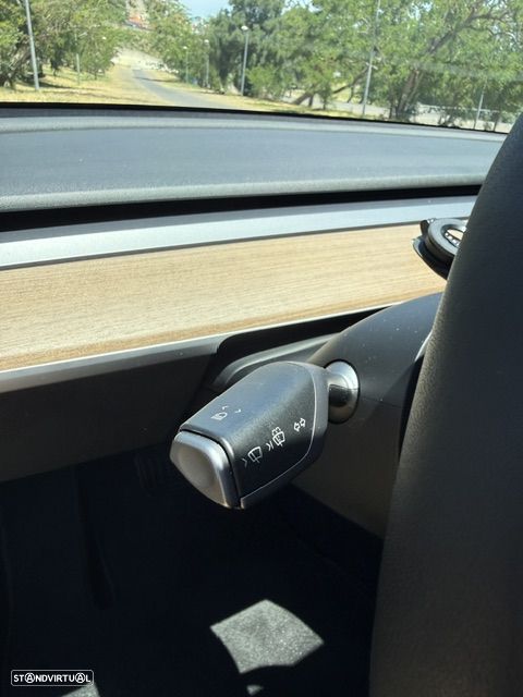 Tesla Model 3 Long Range AWD Dual Motor - 26