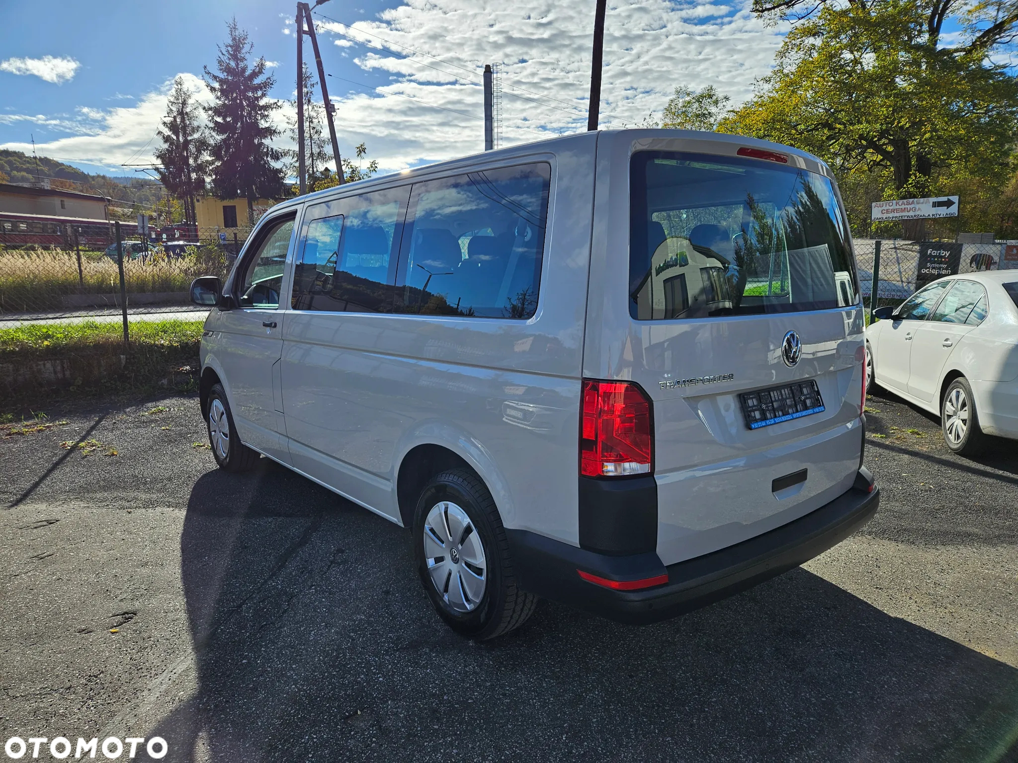 Volkswagen Caravelle 6.1 2.0 TDI L1 Comfortline - 17