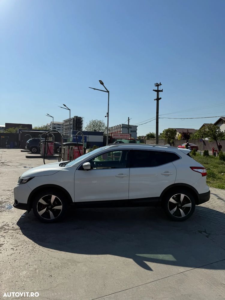 Nissan Qashqai 1.5 DCI N-Connecta - 5
