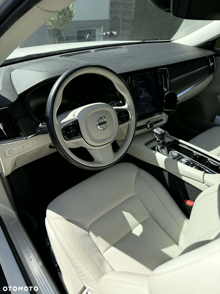 Volvo V90 D4 AWD Inscription - 13