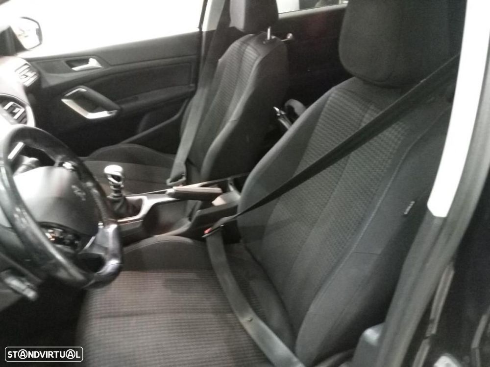 Peugeot 308 SW 1.5 BlueHDi Style - 6